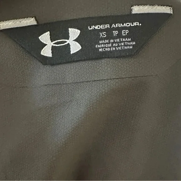 Under armour rain jacket black and grey xsmall - Picture 2 of 4